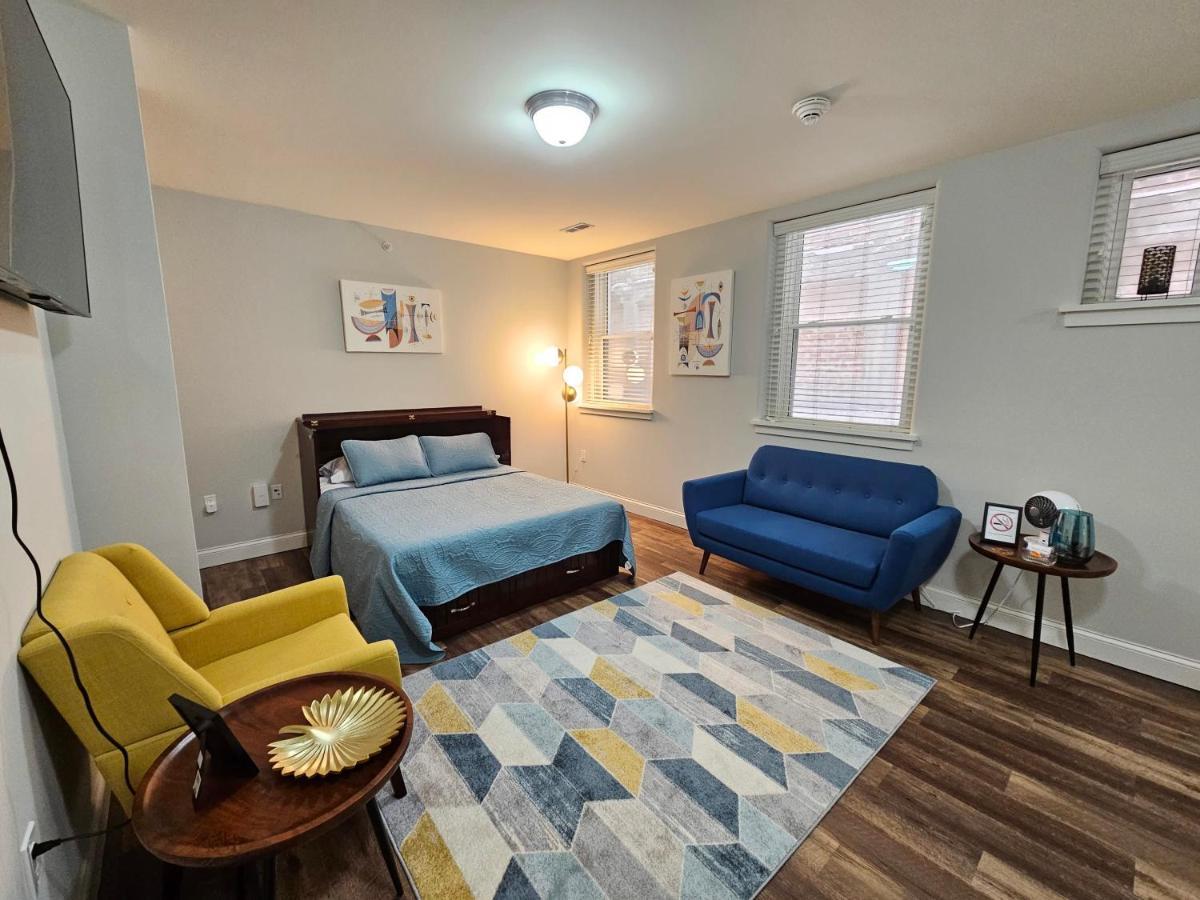 Cozy Studio At The Historic Inman Champaign Exterior foto